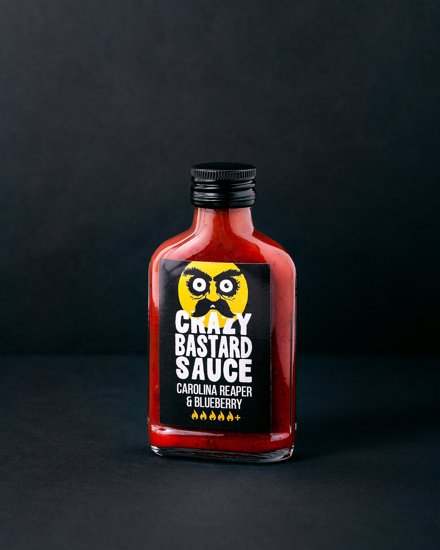 Scharfe Sauce Carolina Reaper und Blaubeere